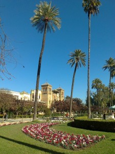 Parque de Mª Luisa de Sevilla. Pabellón mudéjar de la Plaza de Amércia