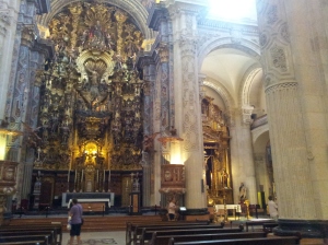 Interior de la iglesia de El Salvador en Sevilla