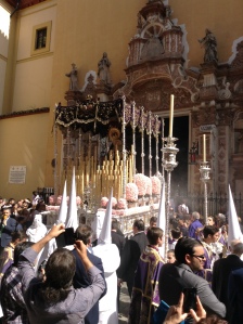 Virgen del Subteráneo saliendo de Los Terceros, Domingo de Ramos de 2014. Hermandad de la Cena